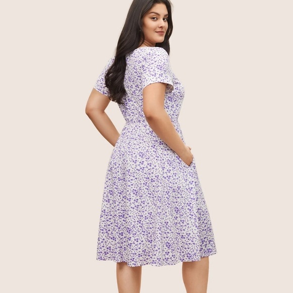 BloomChic Plus Size 4XL Ditsy Floral Elastic Waist Knot Drawstring Dress us26 - Picture 2 of 11